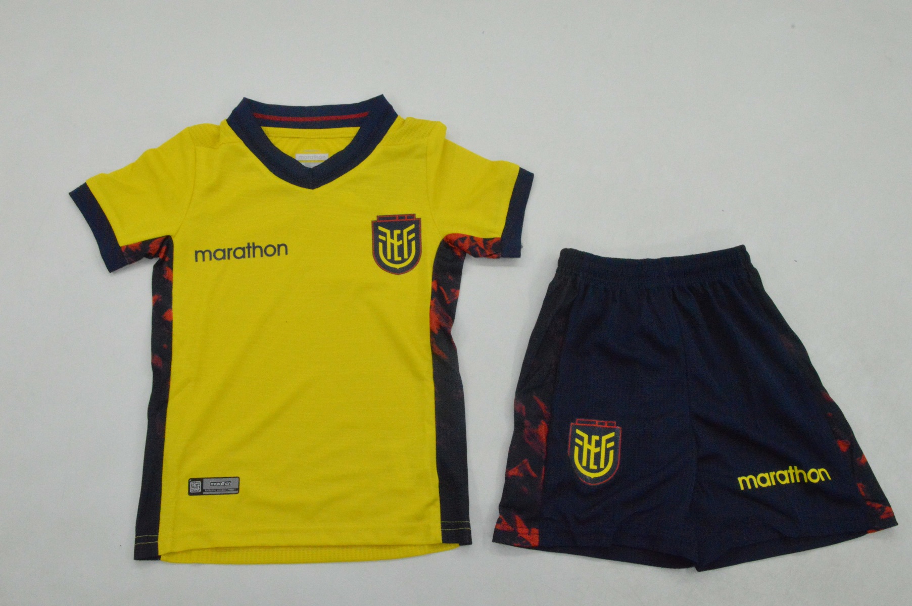 Kids-Ecuador 2026 World Cup Home Soccer Jersey